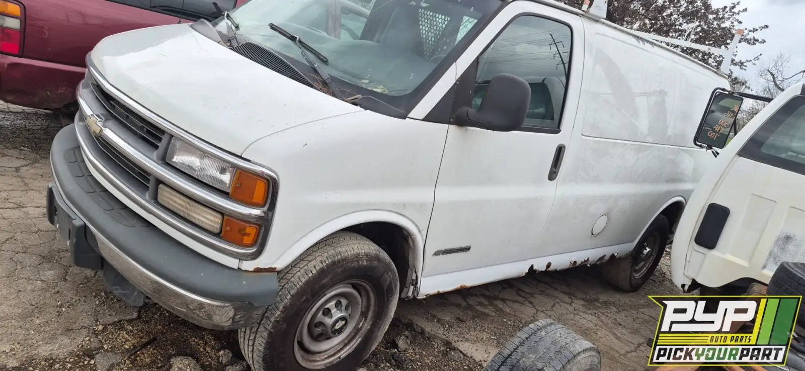 Photo of 1998 Chevrolet Express 3500