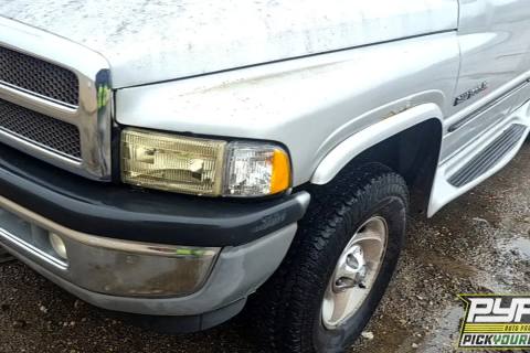Photo of 2001 Dodge Ram 1500
