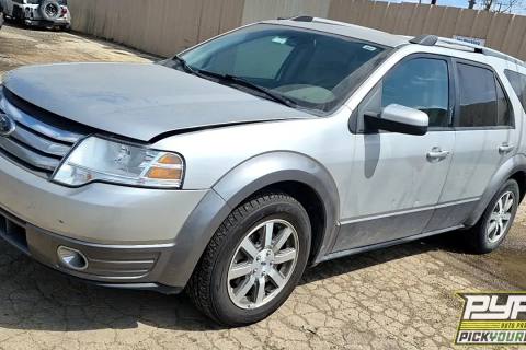 Photo of 2008 Ford Taurus X