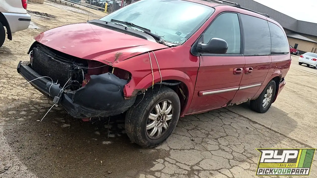 Photo of 2006 Chrysler Town & Country