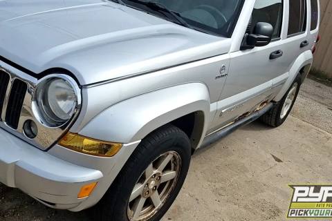 Photo of 2005 Jeep Liberty