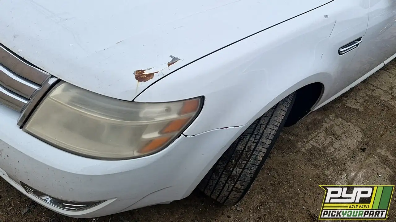 Photo of 2008 Ford Taurus