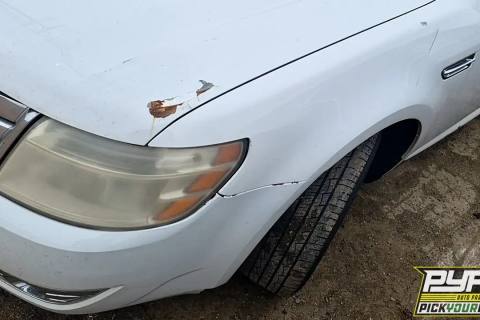 Photo of 2008 Ford Taurus