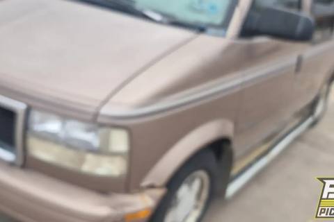 Photo of 1998 Gmc Safari