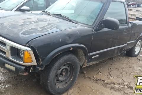Photo of 1996 Chevrolet S10