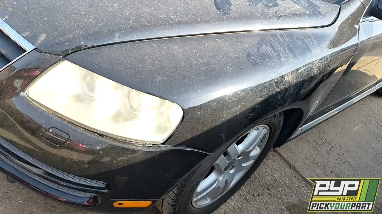 Photo of 2005 Volkswagen Touareg