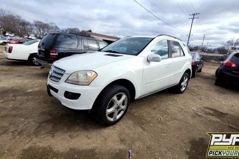 Photo of 2008 Mercedes-Benz Ml350