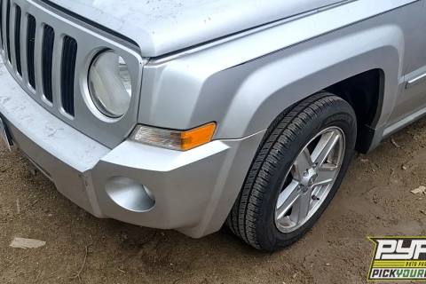 Photo of 2010 Jeep Patriot