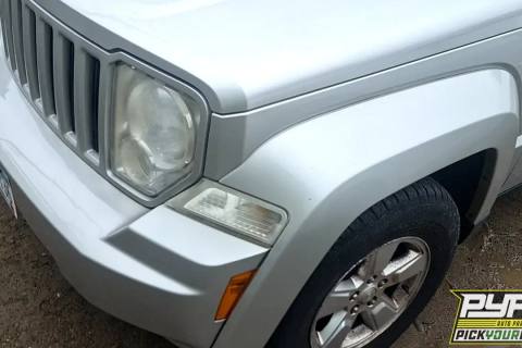 Photo of 2008 Jeep Liberty