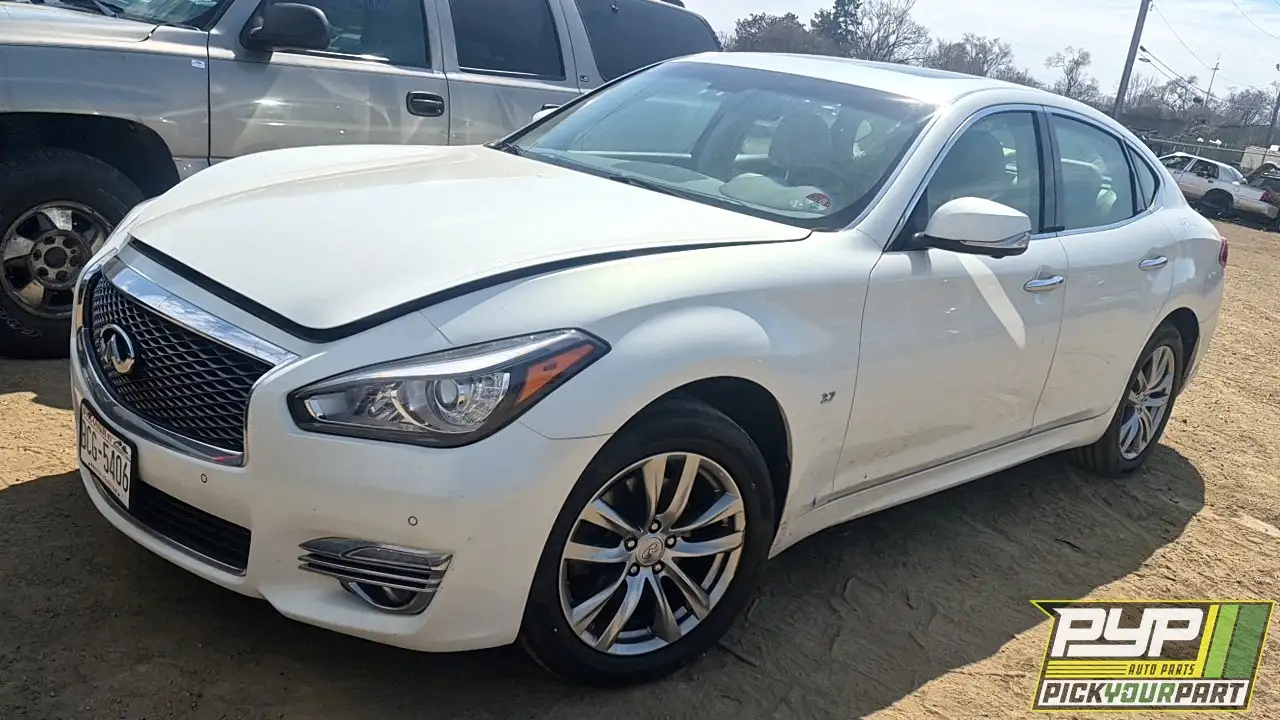 Photo of 2015 Infiniti Q70