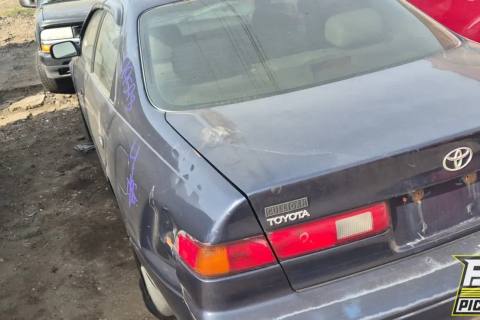 Photo of 1997 Toyota Camry
