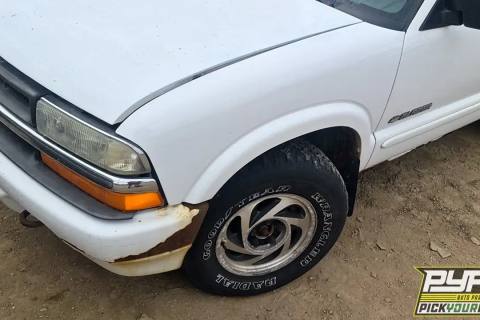 Photo of 2002 Chevrolet Blazer