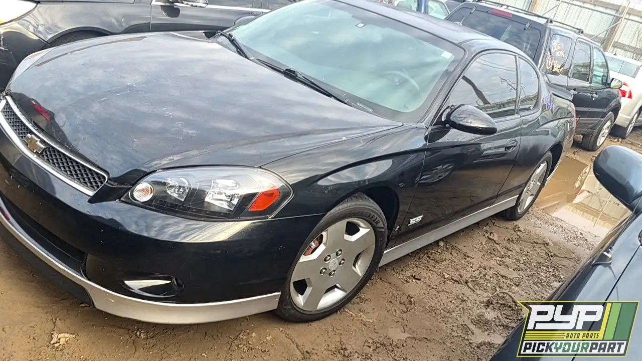 Photo of 2006 Chevrolet Monte Carlo