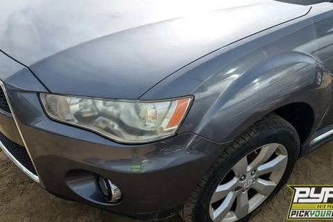 Photo of 2010 Mitsubishi Outlander