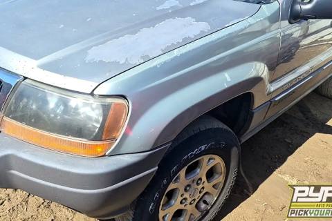 Photo of 2001 Jeep Grand Cherokee
