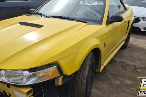 Photo of 1999 Ford Mustang