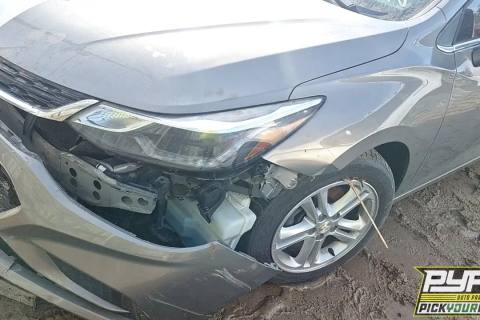 Photo of 2017 Chevrolet Cruze