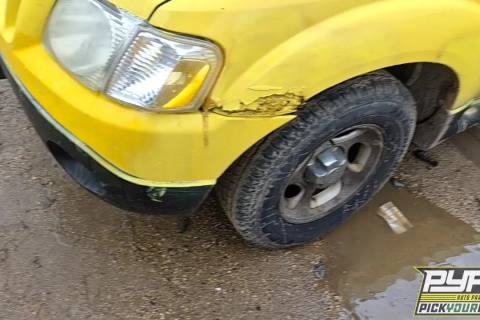 Photo of 2003 Ford Explorer Sport Trac