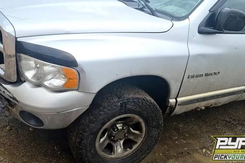Photo of 2002 Dodge Ram 1500
