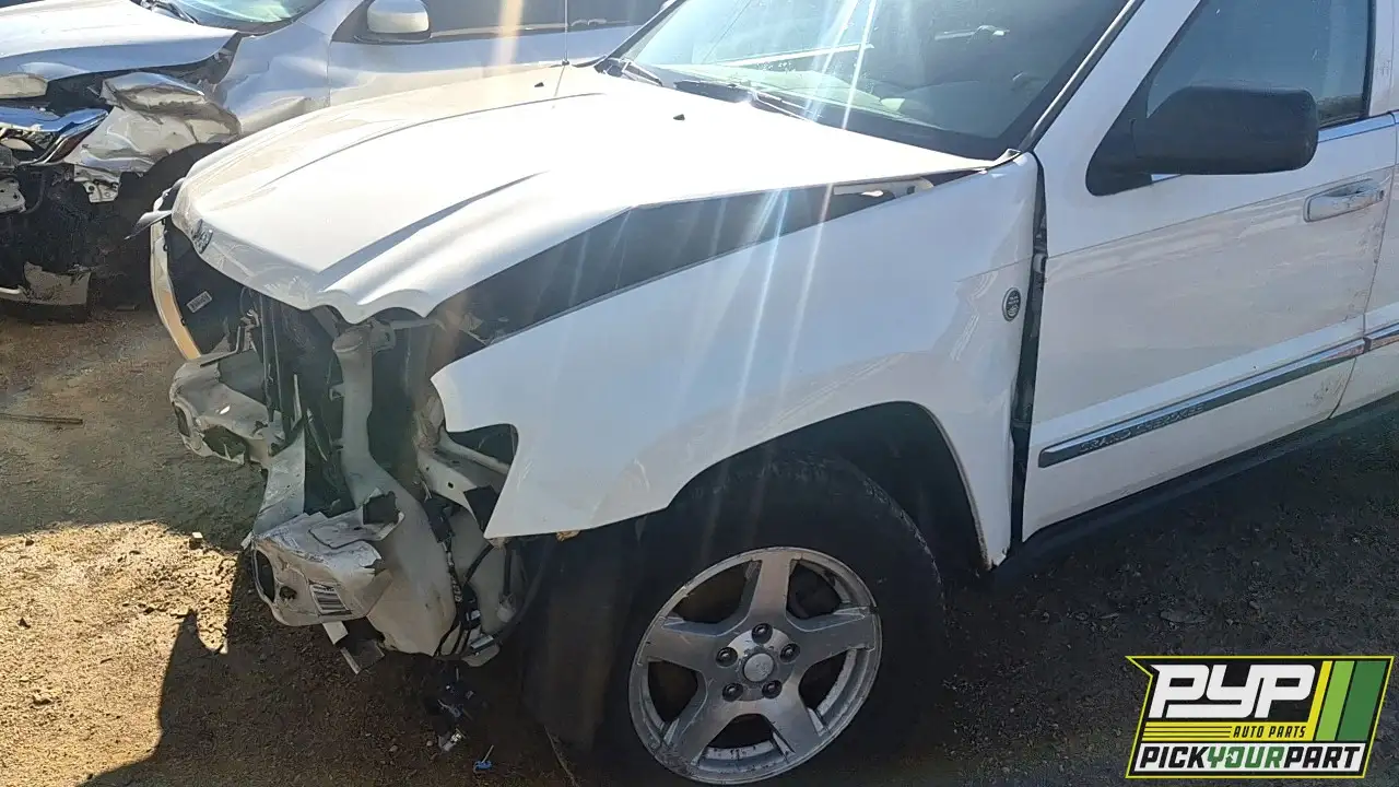 Photo of 2005 Jeep Grand Cherokee