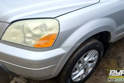Photo of 2005 Honda Pilot