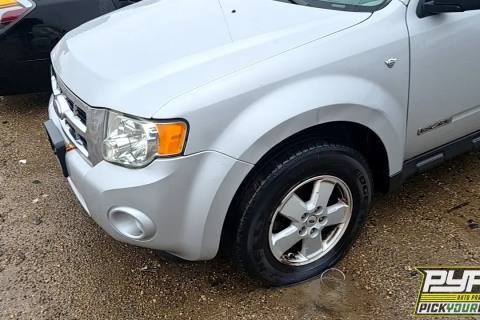Photo of 2008 Ford Escape