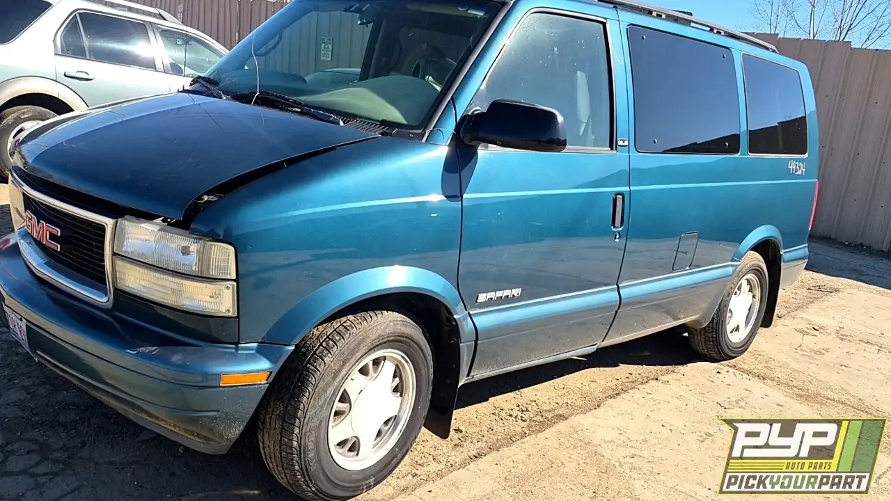 Photo of 2002 Gmc Safari