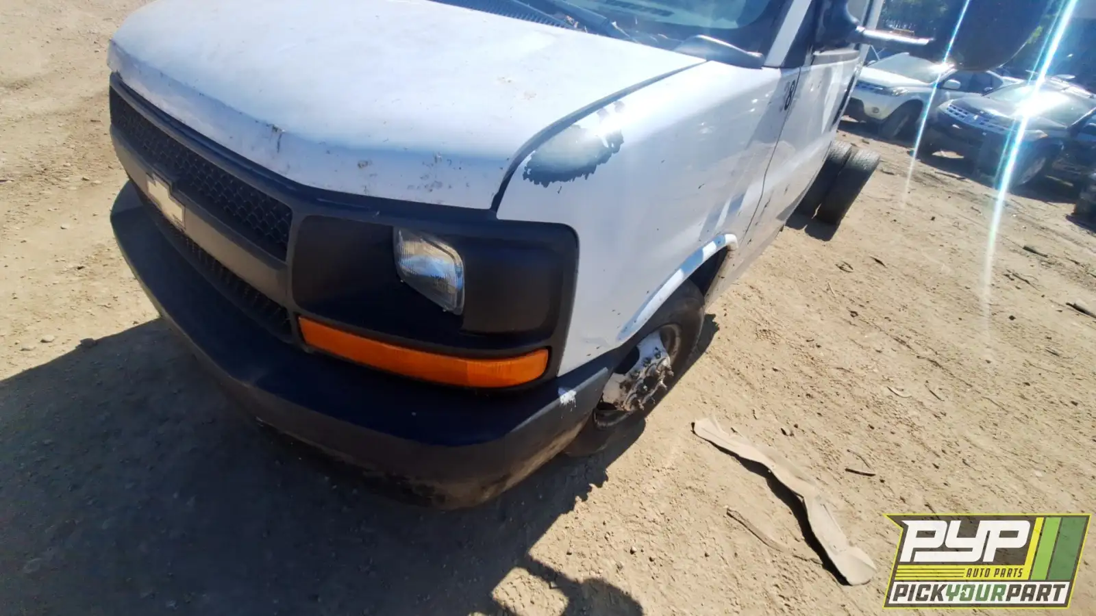 Photo of 2004 Chevrolet Express 3500