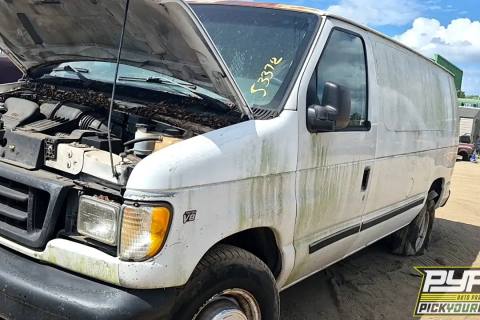 Photo of 2006 Ford E-250