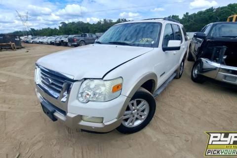 Photo of 2008 Ford Explorer