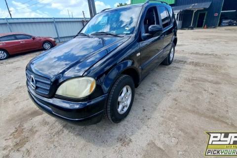 Photo of 2001 Mercedes-Benz Ml320