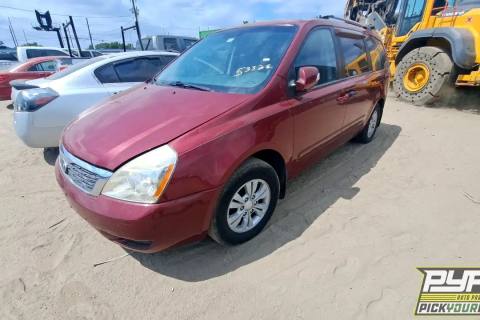 Photo of 2012 Kia Sedona