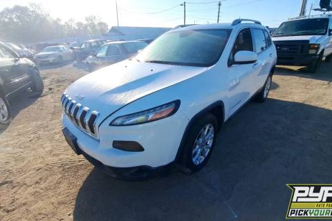 Photo of 2015 Jeep Cherokee
