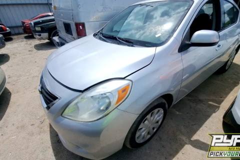 Photo of 2014 Nissan Versa