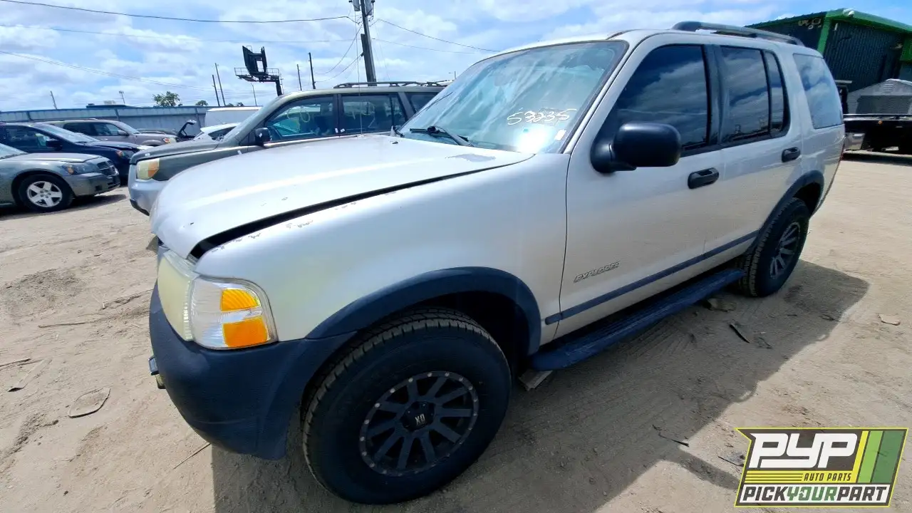 Photo of 2004 Ford Explorer