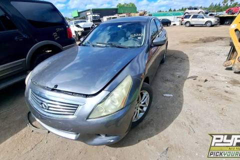 Photo of 2011 Infiniti G37