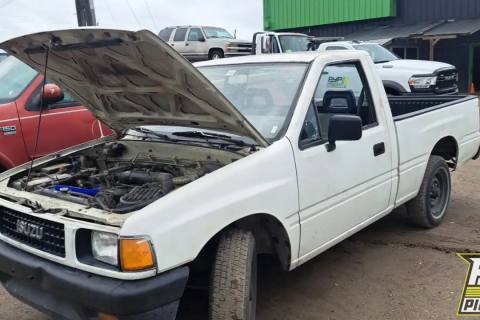 Photo of 1989 Isuzu Pickup