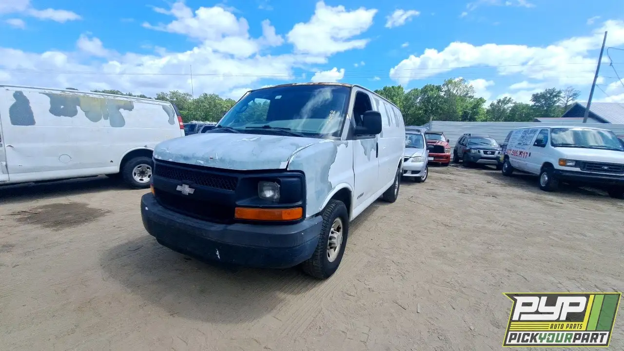 Photo of 2005 Chevrolet Express 2500