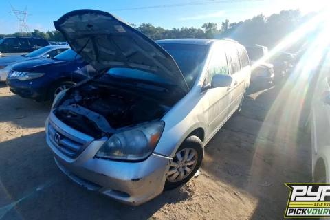 Photo of 2005 Honda Odyssey