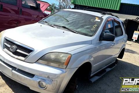 Photo of 2005 Kia Sorento