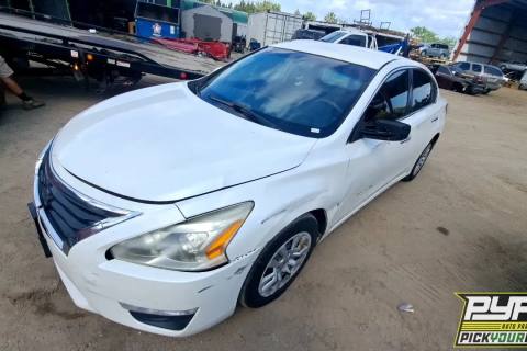Photo of 2014 Nissan Altima