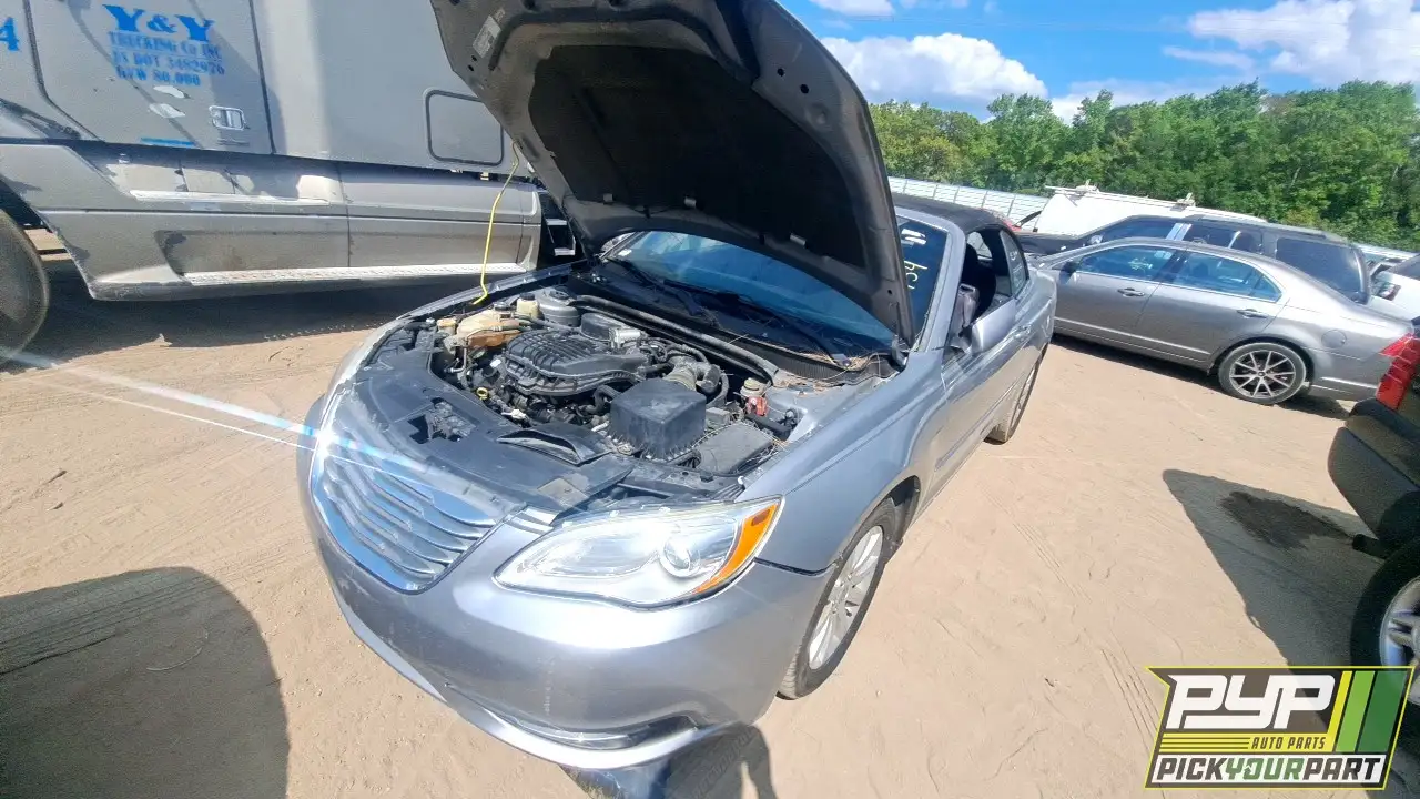 Photo of 2013 Chrysler 200