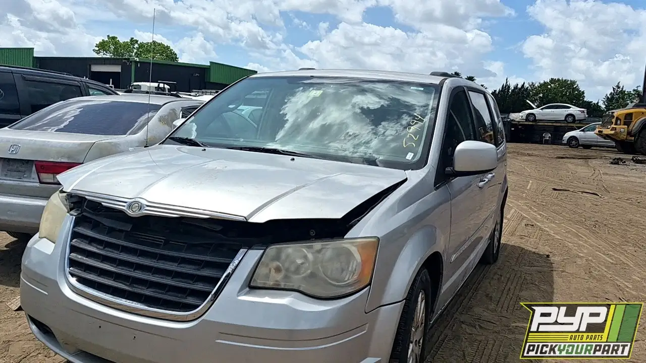 Photo of 2012 Chrysler Town & Country