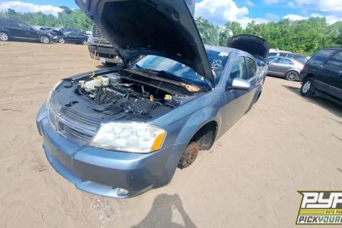 Photo of 2010 Dodge Avenger