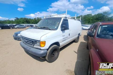 Photo of 2006 Ford E-250