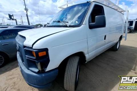 Photo of 2011 Ford E-250