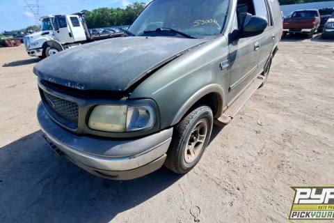 Photo of 2001 Ford Expedition