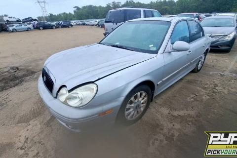 Photo of 2005 Hyundai Sonata