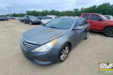 Photo of 2011 Hyundai Sonata