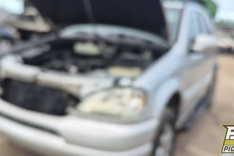 Photo of 1999 Mercedes-Benz Ml430